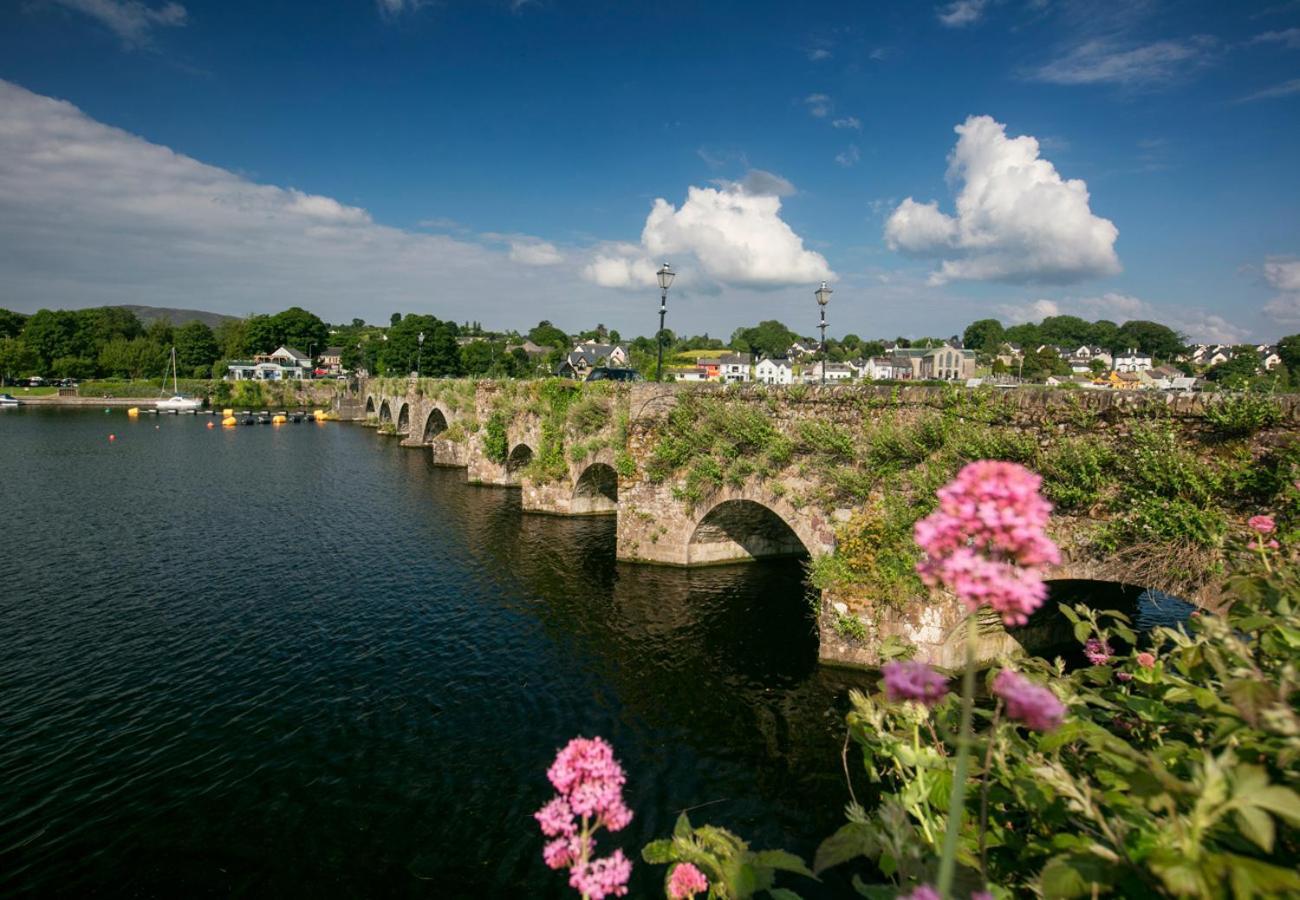 Lakeside Holiday Homes - Type A By Trident Holiday Homes Killaloe Extérieur photo